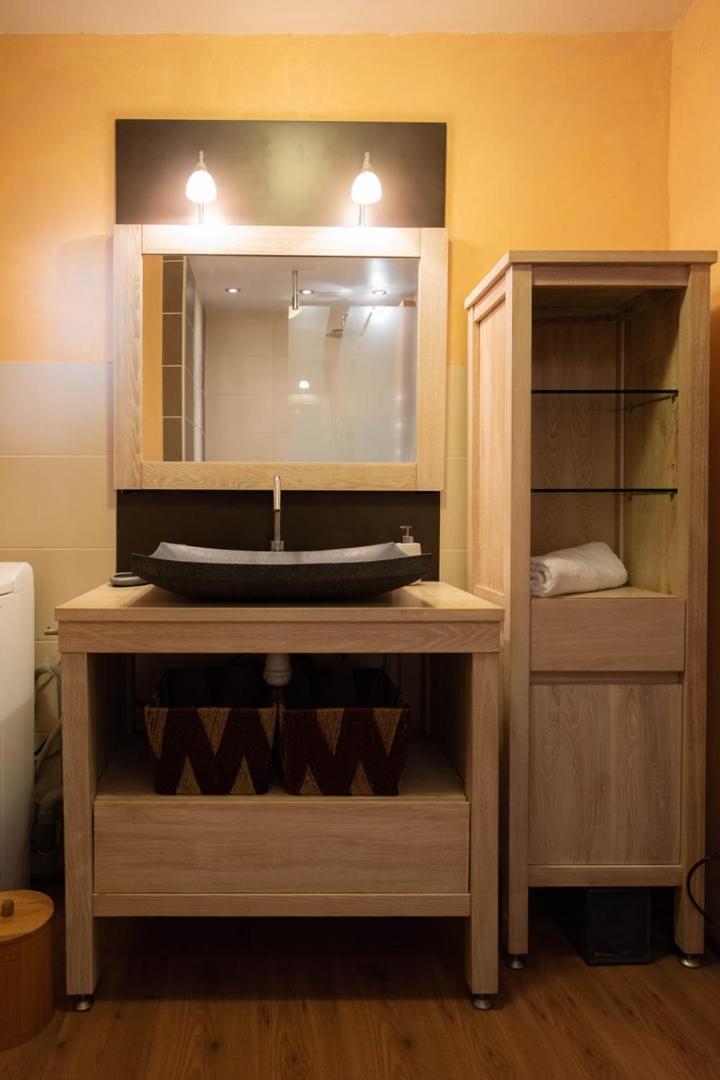 La Loge De Fourviere - 55M2 Vieux Lyon Apartment ภายนอก รูปภาพ